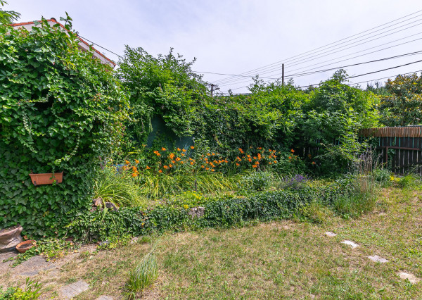 REZERVOVANÉ-rod.dom v tesnej blízkosti lesa-BORINKA.