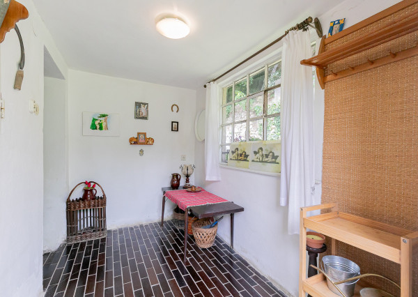 REZERVOVANÉ-rod.dom v tesnej blízkosti lesa-BORINKA.