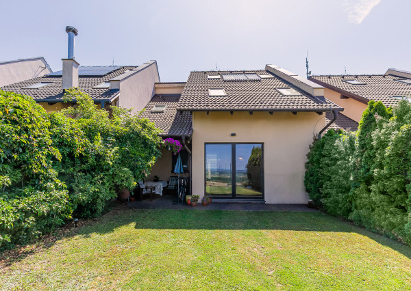 PREDANÉ- rod.dom v blízkosti Stupavského parku-ul.DUBOVÁ