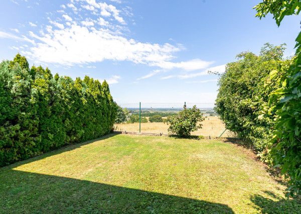 PREDANÉ- rod.dom v blízkosti Stupavského parku-ul.DUBOVÁ