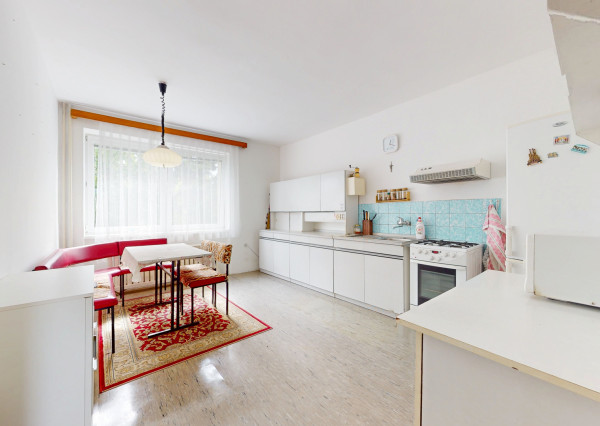 Pokojné bývanie vo Vajnoroch so záhradou