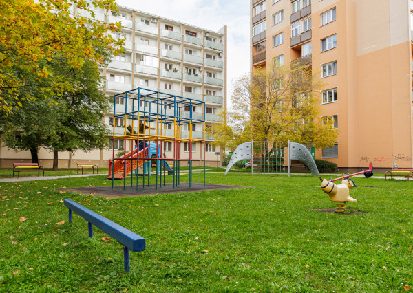 Predaj menšej garsónky s potenciálom - BA Nové mesto