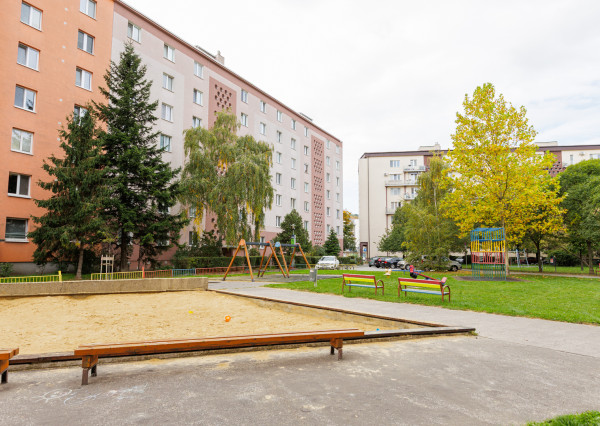 Predaj menšej garsónky s potenciálom - BA Nové mesto