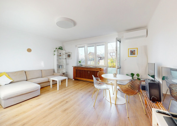 Predaj 2-izbový byt s veľkým balkónom, Lužická, Staré Mesto