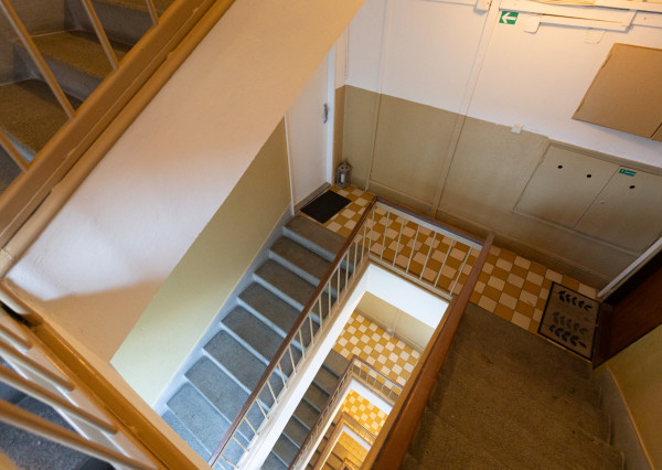 Predaj 2-izbový byt s veľkým balkónom, Lužická, Staré Mesto