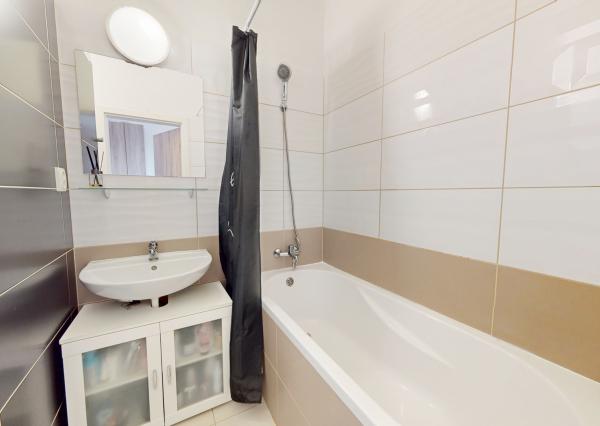 Predaj - moderne zariadená garzónka – Stará Vajnorská BA III