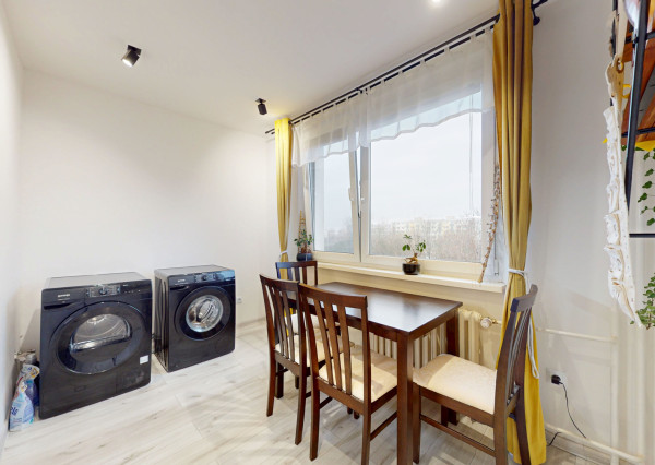 Svetlý 2-izbový byt po rekonštrukcii v Ružinove – Jašíková