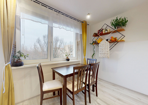 Svetlý 2-izbový byt po rekonštrukcii v Ružinove – Jašíková