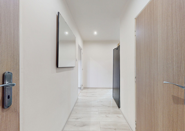 Svetlý 2-izbový byt po rekonštrukcii v Ružinove – Jašíková