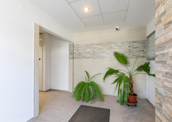 PRIESTRANNÝ 3 izb.byt, garáž, klimatizácia v TOP časti BA IV