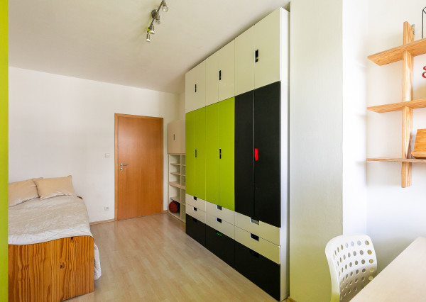 PRIESTRANNÝ 3 izb.byt, garáž, klimatizácia v TOP časti BA IV