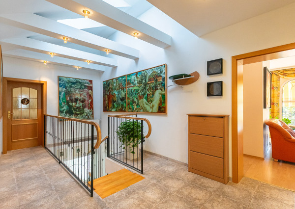 Veľkorysý rod.dom pre viacčlennú rodinu,dvojgeneračné bývanie