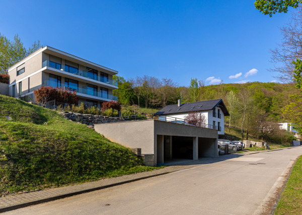 NOVOSTAVBA-5 izb.mezonet 165 m2,kompletne zariadený+ZÁHRADKA.