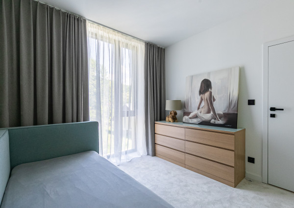 NOVOSTAVBA-5 izb.mezonet 165 m2,kompletne zariadený+ZÁHRADKA.