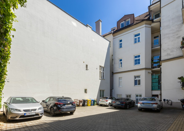 Palisády: Meštiansky 5i byt s atmosférou a parkovaním